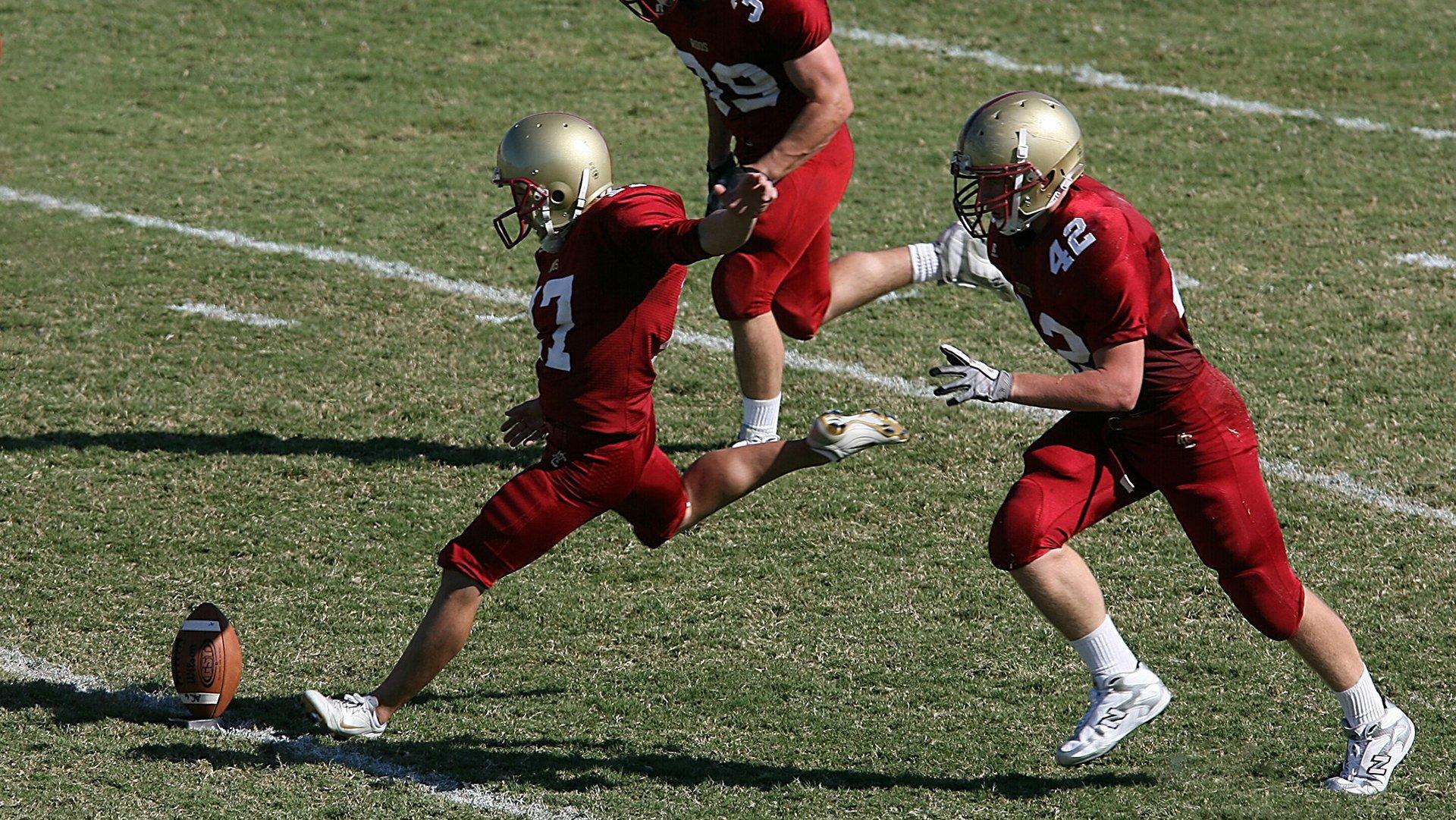 五大联赛不败金身仅存四队,拜仁全胜强势领跑,多特尤文亚特兰大紧随其后